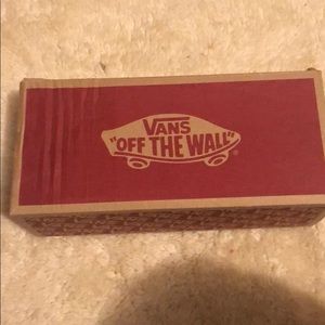 Great and white vans